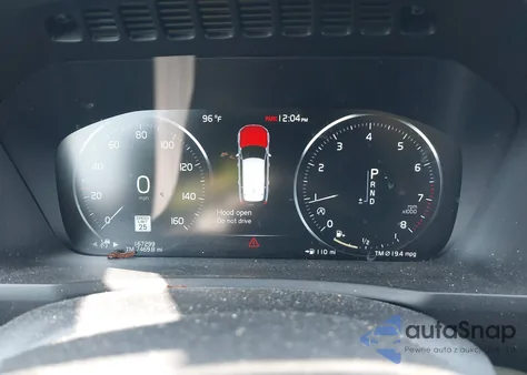 2018 Volvo Xc90 T5 Momentum z USA, uszkodzony, nr VIN YV4102PK2J1346051